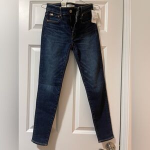 NWT AE77 High-Rise Jegging